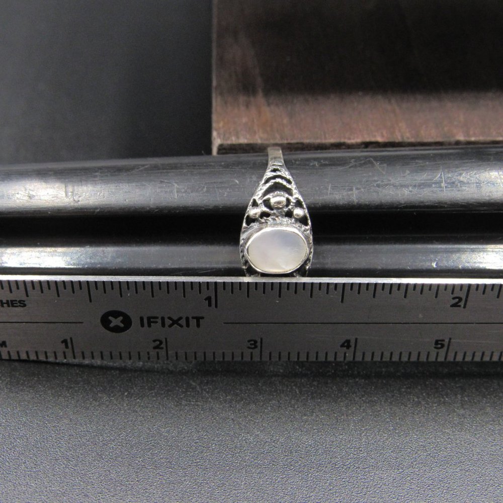 Size 6.25 Sterling Silver Braided White Shell Band - Picture 7 of 8